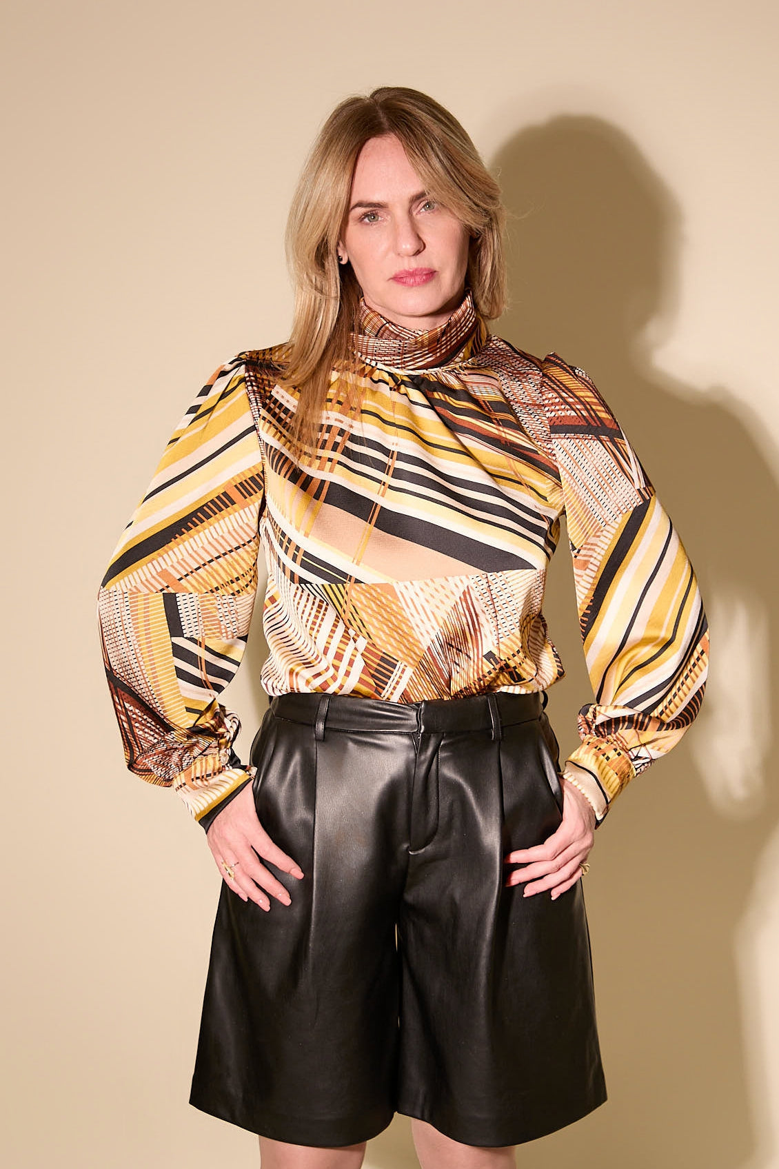 Retro Abstract Flow Blouse