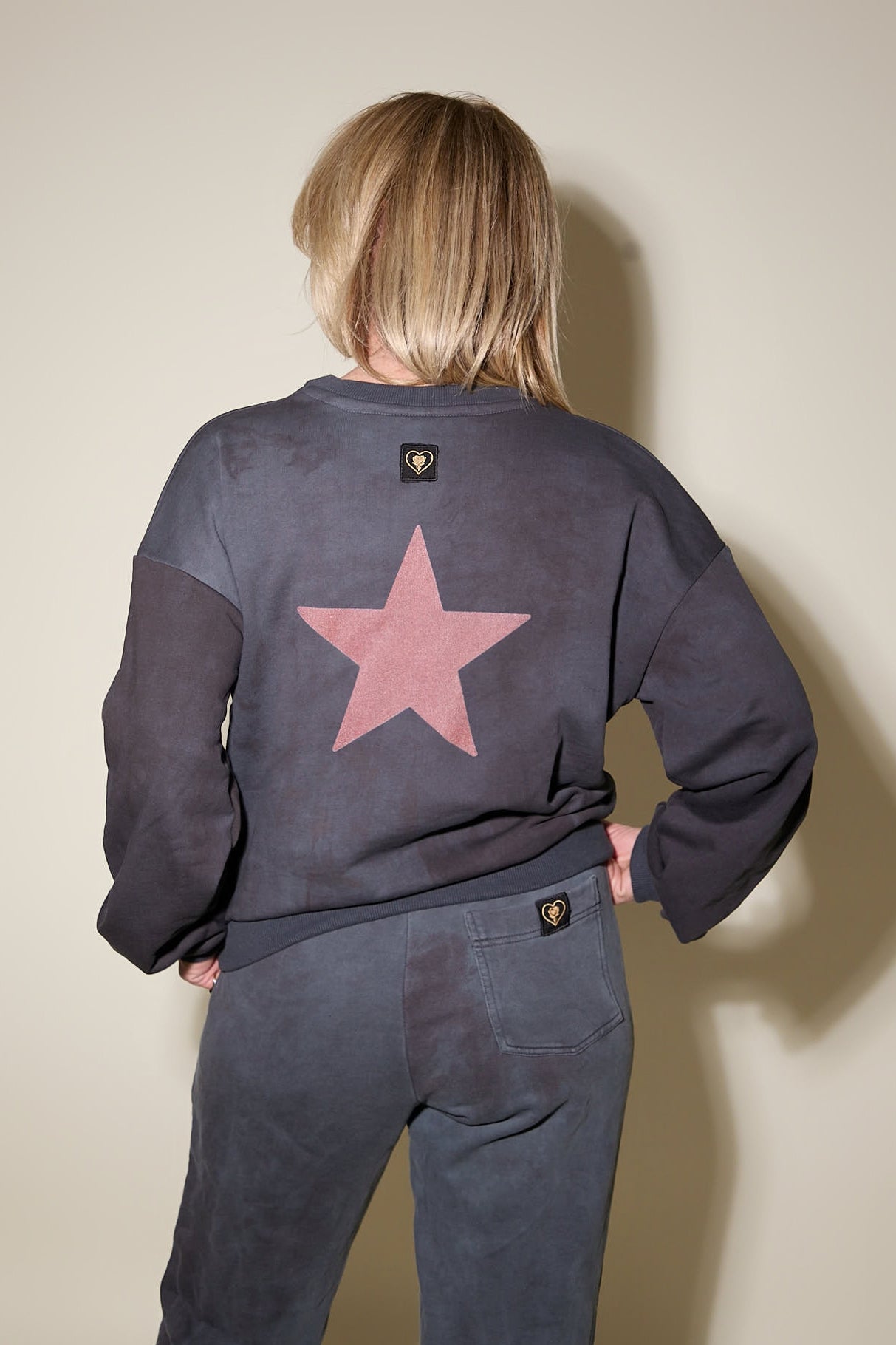 Iconic Star Sweatshirt Washed Grey Version