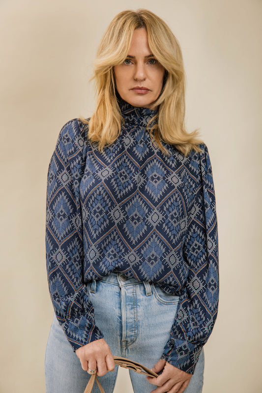 blouse 